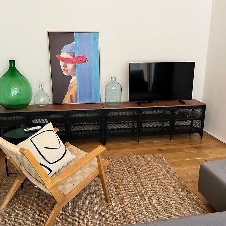 Seayou!***Charming 1-Bedroom Rental Unit In The Old City Center Of Cres Bagian luar foto